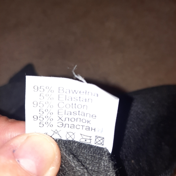 Never Worn Romper - Picture 5 of 5